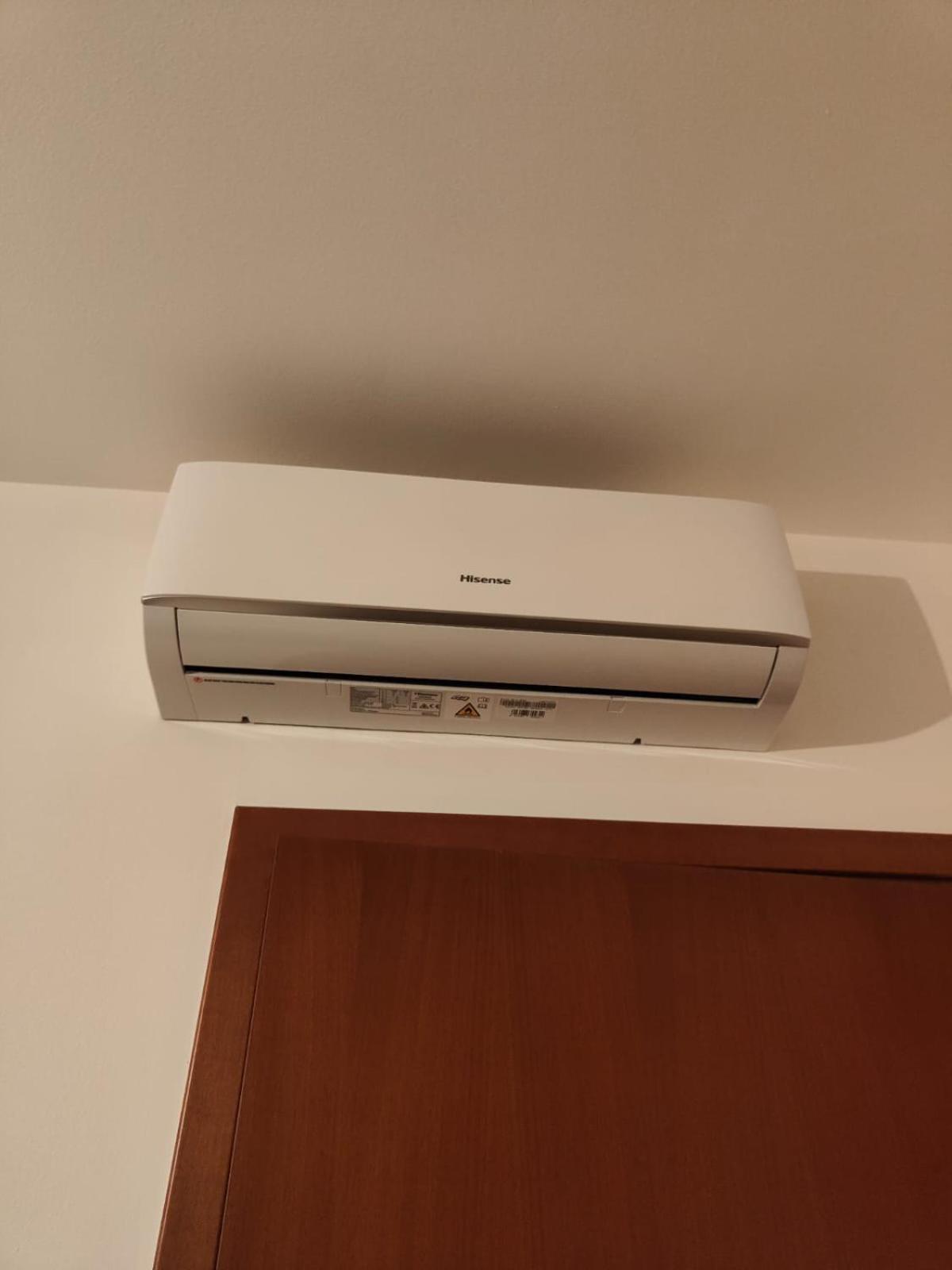"Come A Casa" - Appartamento Gigi - Self Check In - Ospedale Humanitas - Forum Assago - Tram15 Роццано Екстер'єр фото